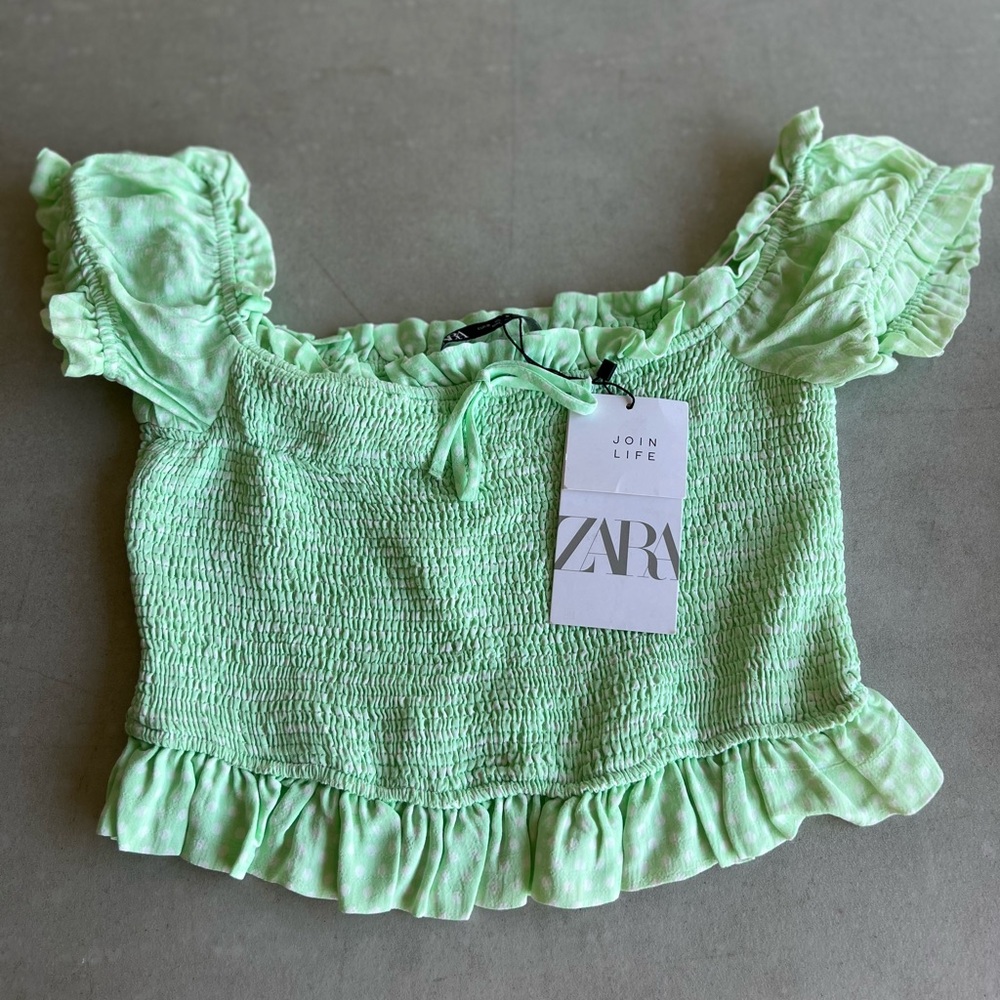 Zara Mint Green Smocked Crop Blouse with Ruffles. NWT